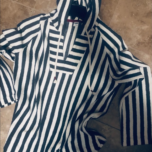 Old Navy Beach top Cover UP! ~ sz.(MED) - Picture 2 of 9